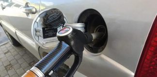 Як уникнути займання авто на АЗС у спеку: ключові поради