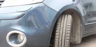 Навіщо досвідчені водії паркують авто із вивернутими колесами
