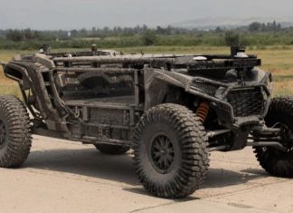 США успішно випробували автономну військову вантажівку ULTRA