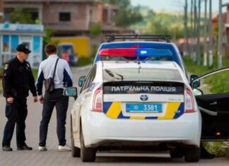 Що не можна робити при зупинці поліцією: поради юристів