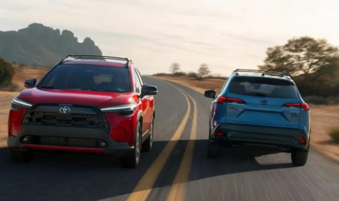 Toyota Corolla Cross 2026 отримала свіжий дизайн та зміни в інтер’єрі