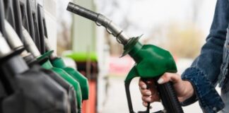 Прості звички водія, які можуть скоротити витрату палива вдвічі
