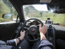 Названо щоденні звички водія, які поступово руйнують авто Названо щоденні звички водія, які поступово руйнують авто