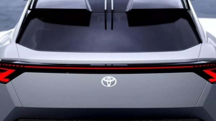 Toyota випускатиме у Європі до 100 тисяч електромобілів на рік