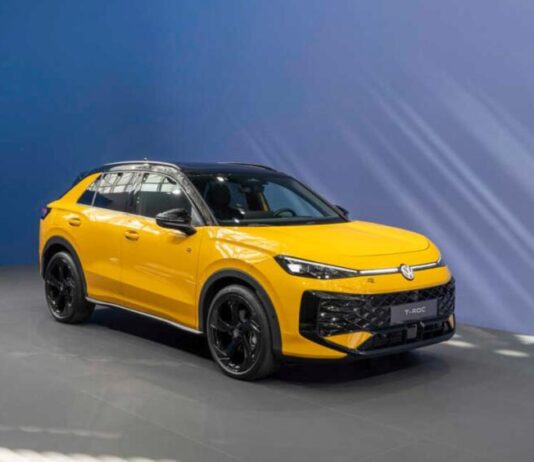 Volkswagen показав на «живих» фото оновлений T-Roc