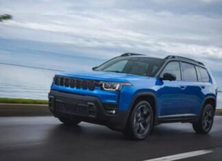 Новий Jeep Cherokee дебютував у США з гібридною установкою на 213 к.с.