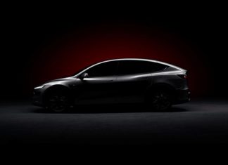 Tesla почала доставку оновленої Model YL 2026 з третім рядом сидінь