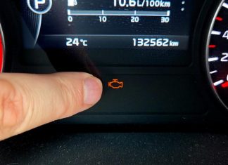 Що означає «Check Engine» на приладовій панелі і чи варто їхати далі