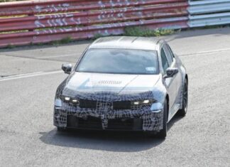 Електричний BMW M3 2026 знову помічено на тестах із мінімальним камуфляжем