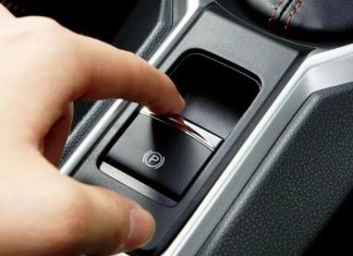 Автоексперт розповів про головні проблеми електронного ручника