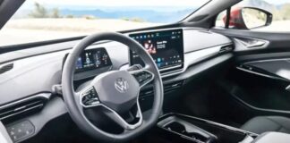 Водії автомобілів Volkswagen стверджують, що панічно бояться торкатися керма