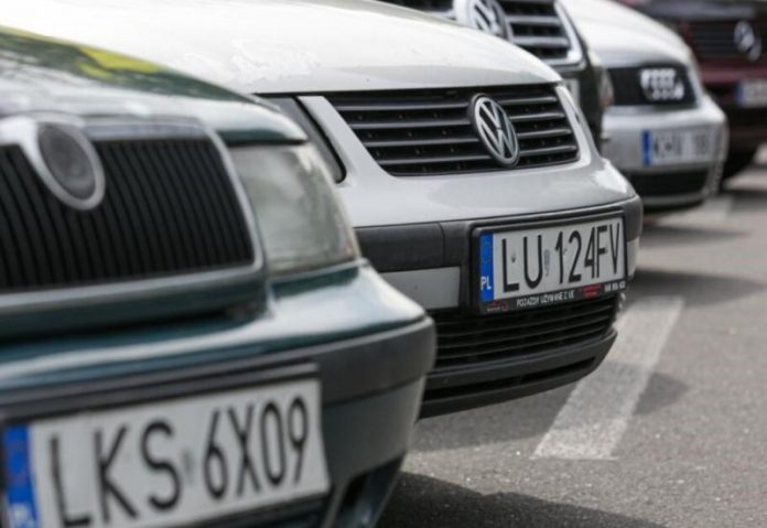 В Україні посилюють відповідальність за прострочені «євробляхи»