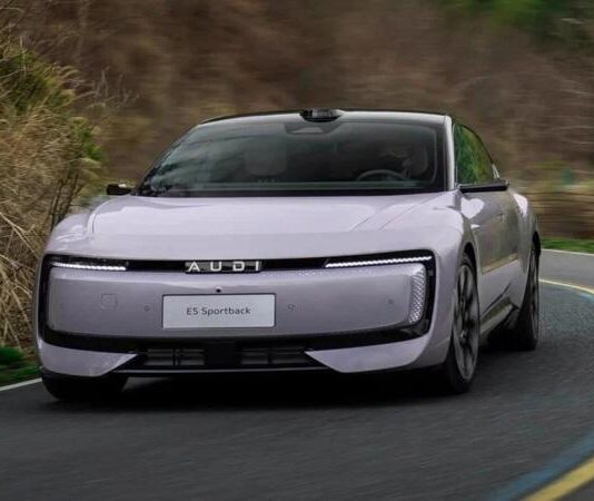 В Китаї оголосили ціни на першу Audi без легендарних кілець