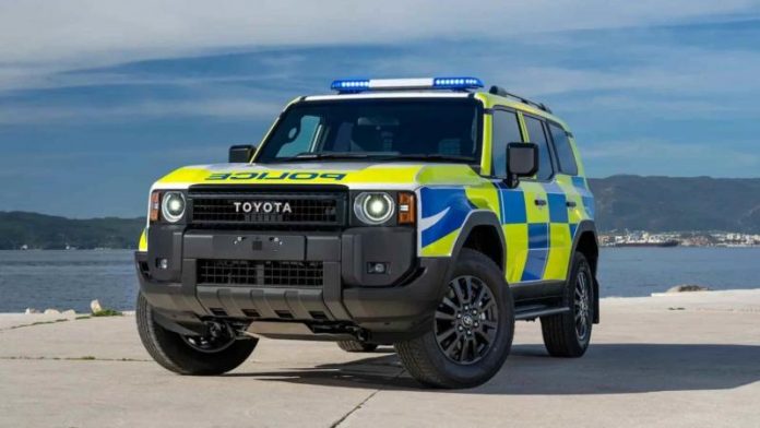 Новий Toyota Land Cruiser Prado став поліцейським автомобілем (ФОТО)