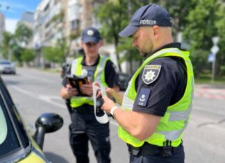 Штрафи за порушення ПДР в Україні залишаються без змін