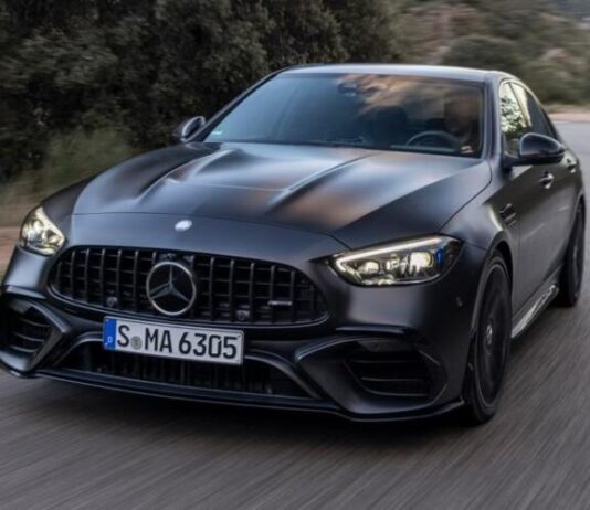Топ-5 найшвидших автомобілів за версією Autocar India