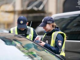 Чому деякі машини рідше потрапляють під зупинку патрульних