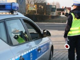 Водії з України ризикують великими штрафами у Польщі після 6 місяців перебування