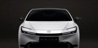 Toyota показала Prius 2026 року з повним приводом і рекордно низькою витратою палива