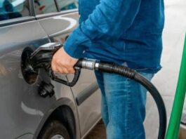 Як правильно заправляти автомобіль, щоб не пошкодити паливну систему