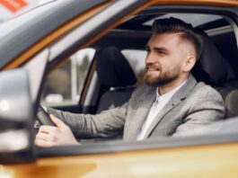 Помилки за кермом, які допускають всі, навіть професіонали Помилки за кермом, які допускають всі, навіть професіонали