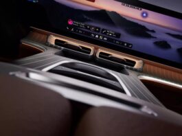 Mercedes-Benz GLC отримає рекордний 39-дюймовий дисплей у передній панелі