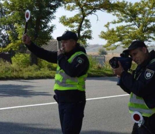 Що має право робити поліція під час зупинки