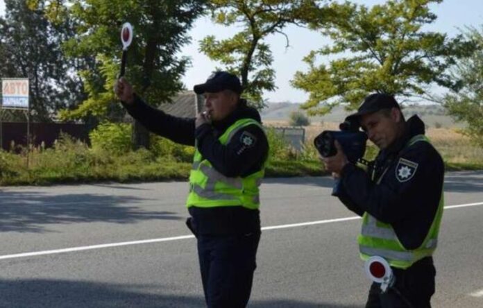 Що має право робити поліція під час зупинки