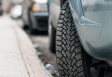 Чому не варто залишати колеса вивернутими при паркуванні