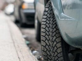 Чому не варто залишати колеса вивернутими при паркуванні Чому не варто залишати колеса вивернутими при паркуванні