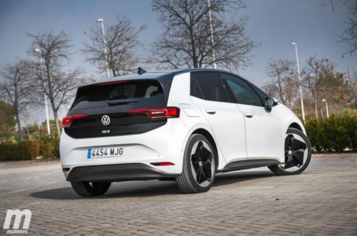 Volkswagen відкладає прем’єру електричного Golf до кінця десятиліття