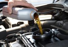 Автомеханік пояснив, чому заміна оливи на 10–15 тис. км шкодить двигуну