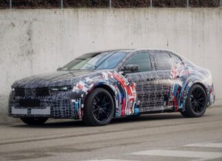 BMW M3 Electric проходить випробування на Нюрбургрингу перед дебютом
