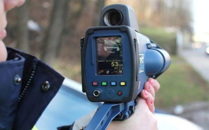 Вимірювати швидкість TruCAM із рук заборонено законом