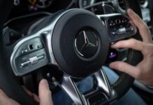 Mercedes і Volkswagen повертають фізичні перемикачі в автомобілі