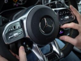 Mercedes і Volkswagen повертають фізичні перемикачі в автомобілі
