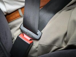 Названо 6 аксесуарів у салоні авто, які небезпечні для життя