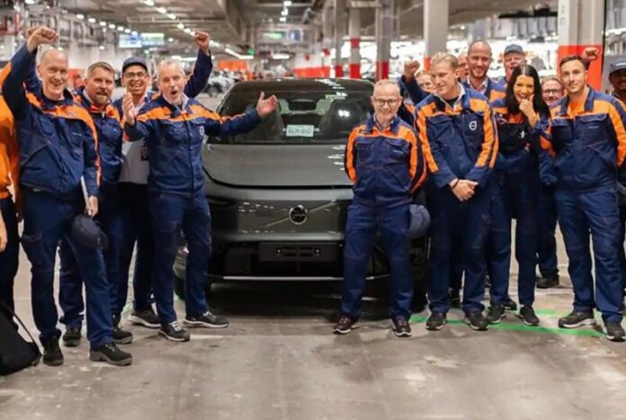 Volvo EX60 отримає понад 700 км запасу ходу та конкурентну ціну