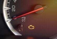 Як правильно реагувати на сигнал Check Engine і уникнути серйозних проблем