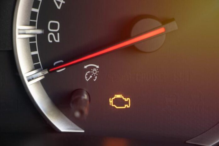 Як правильно реагувати на сигнал Check Engine і уникнути серйозних проблем