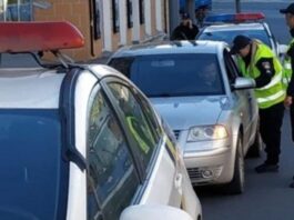 Як правильно спілкуватися з поліцією під час зупинки