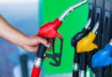 Чому їзда з майже порожнім баком шкідлива для двигуна