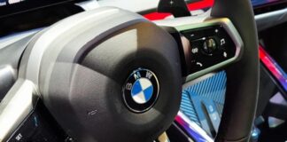 Електрокросовер BMW iX3 отримав новий логотип бренду