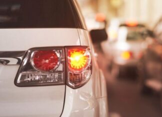 Які американські автомобілі не можна ввозити в Україну