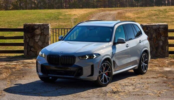 BMW відкликає понад 1400 нових X5 та X7 через дефект лобового скла