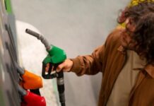 Як зекономити пальне під час тривалих поїздок: поради для водіїв