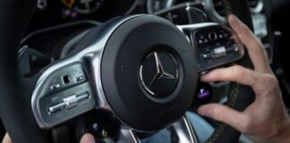 Mercedes-Benz планує повернути фізичні кнопки своїм моделям