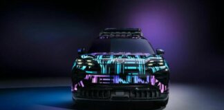 Новий електричний Cayenne отримав індуктивну систему зарядки
