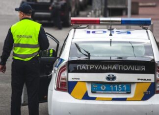 Коли поліція може оглянути салон та багажник вашого авто