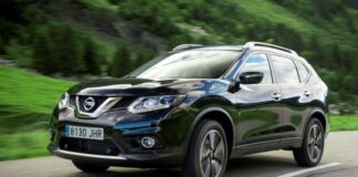Експерт перерахував моделі бренду Nissan, які краще не купувати
